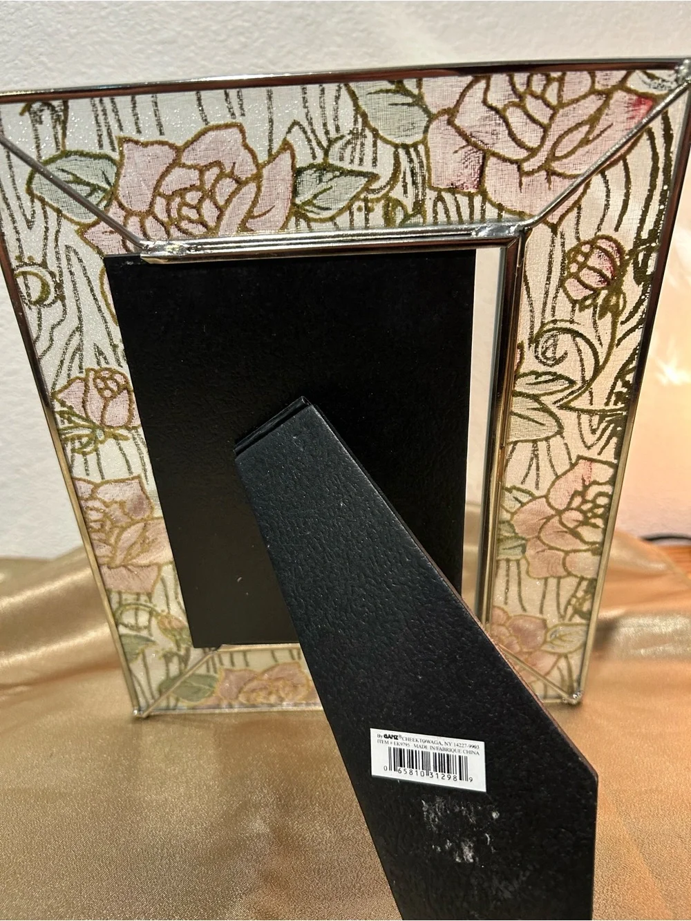 Beautiful GANZ Floral Glass Frame with Gold Accents